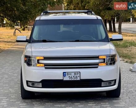 Белый Форд Флекс, объемом двигателя 3.5 л и пробегом 187 тыс. км за 12800 $, фото 1 на Automoto.ua