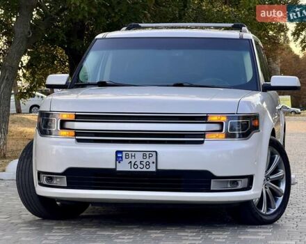 Белый Форд Флекс, объемом двигателя 3.5 л и пробегом 187 тыс. км за 12800 $, фото 4 на Automoto.ua