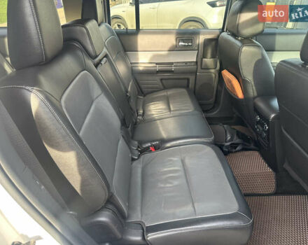 Белый Форд Флекс, объемом двигателя 3.5 л и пробегом 194 тыс. км за 11999 $, фото 3 на Automoto.ua