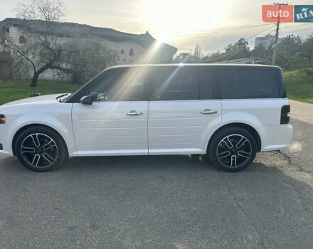 Белый Форд Флекс, объемом двигателя 3.5 л и пробегом 194 тыс. км за 11999 $, фото 10 на Automoto.ua