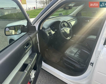 Белый Форд Флекс, объемом двигателя 3.5 л и пробегом 194 тыс. км за 11999 $, фото 11 на Automoto.ua