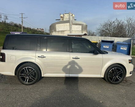 Белый Форд Флекс, объемом двигателя 3.5 л и пробегом 194 тыс. км за 11999 $, фото 6 на Automoto.ua