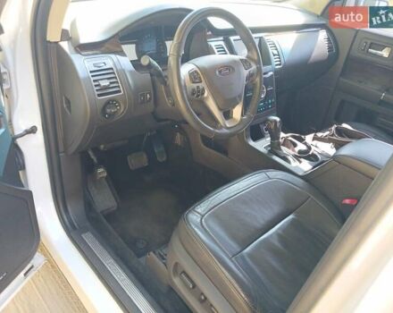 Белый Форд Флекс, объемом двигателя 3.5 л и пробегом 119 тыс. км за 15700 $, фото 4 на Automoto.ua