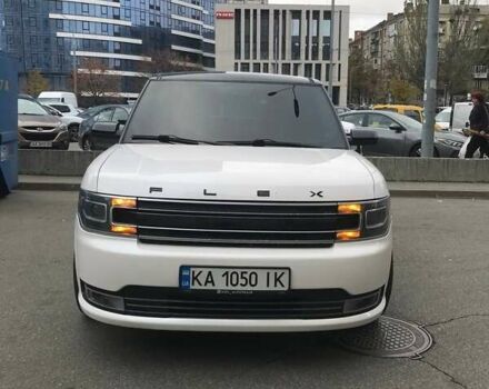 Белый Форд Флекс, объемом двигателя 3.5 л и пробегом 224 тыс. км за 12500 $, фото 6 на Automoto.ua