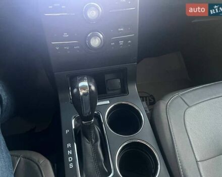 Черный Форд Флекс, объемом двигателя 3.5 л и пробегом 98 тыс. км за 15900 $, фото 4 на Automoto.ua