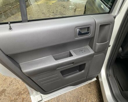 Серый Форд Флекс, объемом двигателя 3.5 л и пробегом 94 тыс. км за 13000 $, фото 14 на Automoto.ua