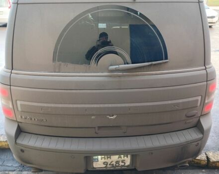 Серый Форд Флекс, объемом двигателя 3.5 л и пробегом 60 тыс. км за 13000 $, фото 3 на Automoto.ua