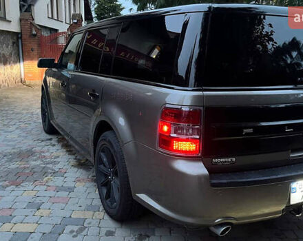 Серый Форд Флекс, объемом двигателя 3.5 л и пробегом 170 тыс. км за 12500 $, фото 7 на Automoto.ua