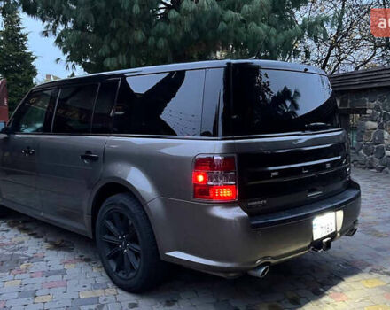 Серый Форд Флекс, объемом двигателя 3.5 л и пробегом 170 тыс. км за 12500 $, фото 5 на Automoto.ua