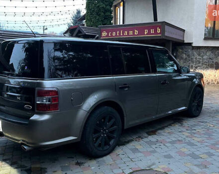 Серый Форд Флекс, объемом двигателя 3.5 л и пробегом 170 тыс. км за 12500 $, фото 4 на Automoto.ua