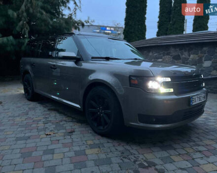 Серый Форд Флекс, объемом двигателя 3.5 л и пробегом 170 тыс. км за 12500 $, фото 2 на Automoto.ua