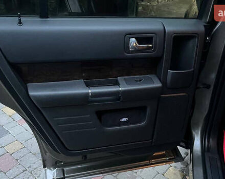 Серый Форд Флекс, объемом двигателя 3.5 л и пробегом 170 тыс. км за 12500 $, фото 20 на Automoto.ua