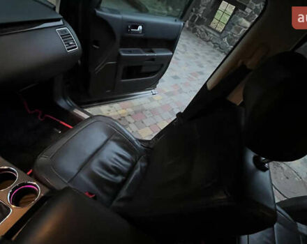 Серый Форд Флекс, объемом двигателя 3.5 л и пробегом 170 тыс. км за 12500 $, фото 29 на Automoto.ua