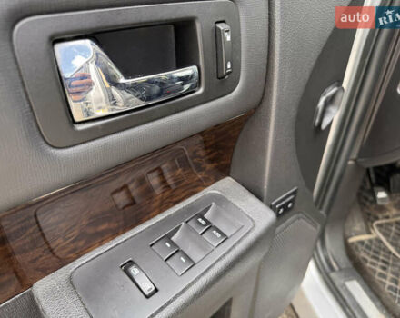 Серый Форд Флекс, объемом двигателя 3.5 л и пробегом 180 тыс. км за 12500 $, фото 6 на Automoto.ua