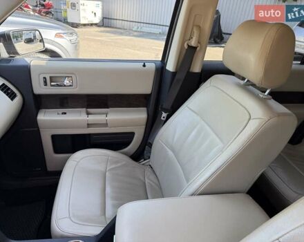 Сірий Форд Флекс, об'ємом двигуна 3.5 л та пробігом 122 тис. км за 17300 $, фото 27 на Automoto.ua