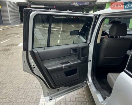 Сірий Форд Флекс, об'ємом двигуна 3.5 л та пробігом 64 тис. км за 15500 $, фото 30 на Automoto.ua