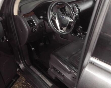 Серый Форд Флекс, объемом двигателя 3.5 л и пробегом 60 тыс. км за 16616 $, фото 4 на Automoto.ua