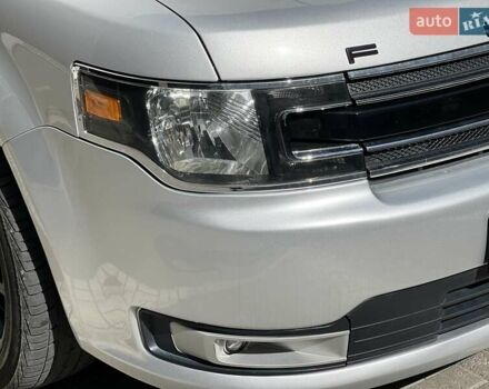 Сірий Форд Флекс, об'ємом двигуна 3.5 л та пробігом 64 тис. км за 15500 $, фото 15 на Automoto.ua