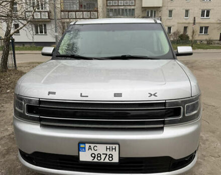 Серый Форд Флекс, объемом двигателя 3.5 л и пробегом 114 тыс. км за 17500 $, фото 2 на Automoto.ua