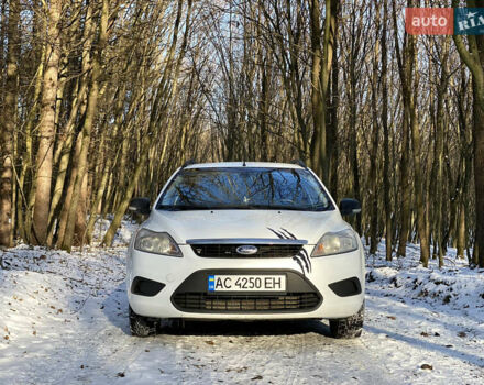 Білий Форд Focus C-Max, об'ємом двигуна 1.6 л та пробігом 330 тис. км за 4900 $, фото 1 на Automoto.ua