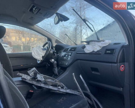 Чорний Форд Focus C-Max, об'ємом двигуна 1.8 л та пробігом 196 тис. км за 1999 $, фото 4 на Automoto.ua