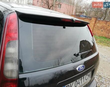 Черный Форд Focus C-Max, объемом двигателя 1.56 л и пробегом 306 тыс. км за 4500 $, фото 1 на Automoto.ua