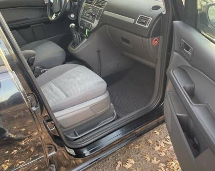 Черный Форд Focus C-Max, объемом двигателя 1.6 л и пробегом 256 тыс. км за 4400 $, фото 4 на Automoto.ua