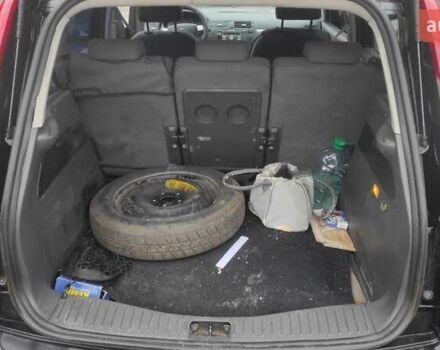 Черный Форд Focus C-Max, объемом двигателя 1.8 л и пробегом 350 тыс. км за 3500 $, фото 13 на Automoto.ua