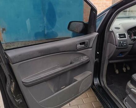 Черный Форд Focus C-Max, объемом двигателя 1.75 л и пробегом 243 тыс. км за 5200 $, фото 14 на Automoto.ua