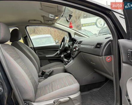 Черный Форд Focus C-Max, объемом двигателя 1.6 л и пробегом 188 тыс. км за 6199 $, фото 12 на Automoto.ua