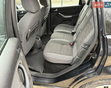 Черный Форд Focus C-Max, объемом двигателя 1.6 л и пробегом 188 тыс. км за 6199 $, фото 20 на Automoto.ua