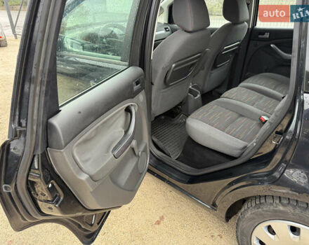 Черный Форд Focus C-Max, объемом двигателя 1.6 л и пробегом 188 тыс. км за 6199 $, фото 19 на Automoto.ua