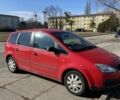 Красный Форд Focus C-Max, объемом двигателя 1.6 л и пробегом 225 тыс. км за 4006 $, фото 1 на Automoto.ua