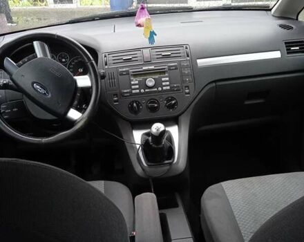 Красный Форд Focus C-Max, объемом двигателя 1.8 л и пробегом 275 тыс. км за 4500 $, фото 7 на Automoto.ua