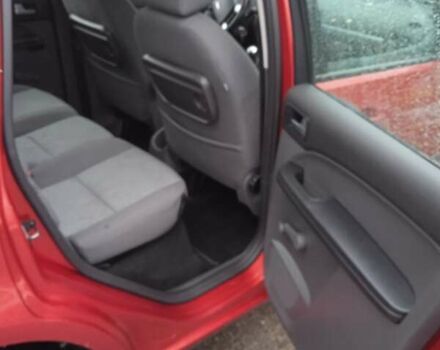 Красный Форд Focus C-Max, объемом двигателя 1.8 л и пробегом 275 тыс. км за 4500 $, фото 10 на Automoto.ua