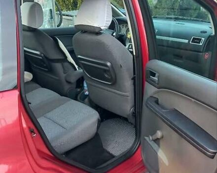 Червоний Форд Focus C-Max, об'ємом двигуна 1.8 л та пробігом 182 тис. км за 6800 $, фото 3 на Automoto.ua