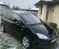 Красный Форд Focus C-Max, объемом двигателя 1.8 л и пробегом 307 тыс. км за 4200 $, фото 2 на Automoto.ua