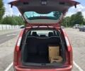 Червоний Форд Focus C-Max, об'ємом двигуна 1.8 л та пробігом 218 тис. км за 4999 $, фото 1 на Automoto.ua