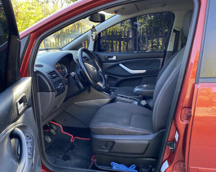 Красный Форд Focus C-Max, объемом двигателя 1.8 л и пробегом 200 тыс. км за 8300 $, фото 8 на Automoto.ua