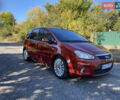 Красный Форд Focus C-Max, объемом двигателя 1.8 л и пробегом 200 тыс. км за 8300 $, фото 1 на Automoto.ua