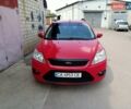 Красный Форд Focus C-Max, объемом двигателя 1.6 л и пробегом 195 тыс. км за 4100 $, фото 1 на Automoto.ua