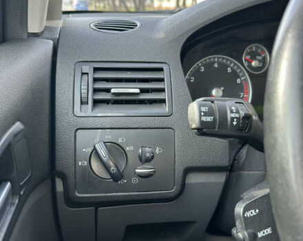 Форд Focus C-Max, объемом двигателя 1.8 л и пробегом 142 тыс. км за 4500 $, фото 12 на Automoto.ua