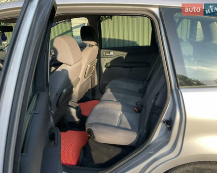 Форд Focus C-Max, об'ємом двигуна 1.8 л та пробігом 202 тис. км за 5000 $, фото 9 на Automoto.ua