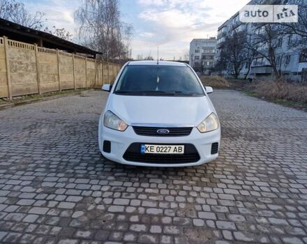 Форд Focus C-Max, объемом двигателя 2 л и пробегом 227 тыс. км за 5850 $, фото 1 на Automoto.ua