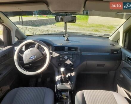 Серый Форд Focus C-Max, объемом двигателя 1.56 л и пробегом 360 тыс. км за 3600 $, фото 2 на Automoto.ua