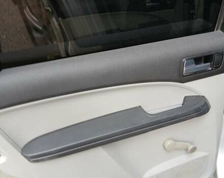 Сірий Форд Focus C-Max, об'ємом двигуна 1.6 л та пробігом 200 тис. км за 4100 $, фото 4 на Automoto.ua