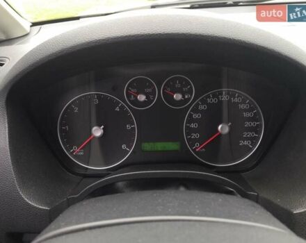 Серый Форд Focus C-Max, объемом двигателя 1.6 л и пробегом 320 тыс. км за 5200 $, фото 13 на Automoto.ua