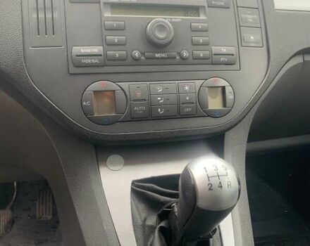 Сірий Форд Focus C-Max, об'ємом двигуна 1.8 л та пробігом 200 тис. км за 4500 $, фото 5 на Automoto.ua