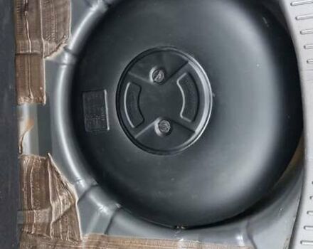 Сірий Форд Focus C-Max, об'ємом двигуна 1.8 л та пробігом 317 тис. км за 4400 $, фото 29 на Automoto.ua