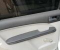 Серый Форд Focus C-Max, объемом двигателя 1.6 л и пробегом 200 тыс. км за 4500 $, фото 4 на Automoto.ua